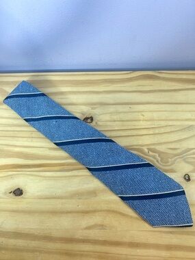 *2/$30* Gitman Bros. Blue Linen/Silk Blend Tie